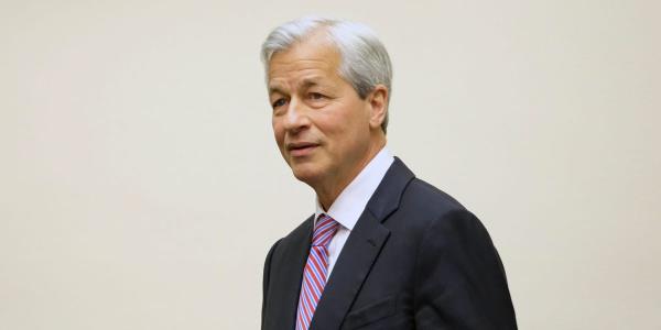 摩根大通首席执行官杰米·戴蒙表示，由于人工智能，我们的孩子可能每周只工作3.5天