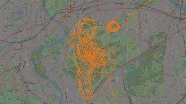Map tracks police helicopter over Richmond Park