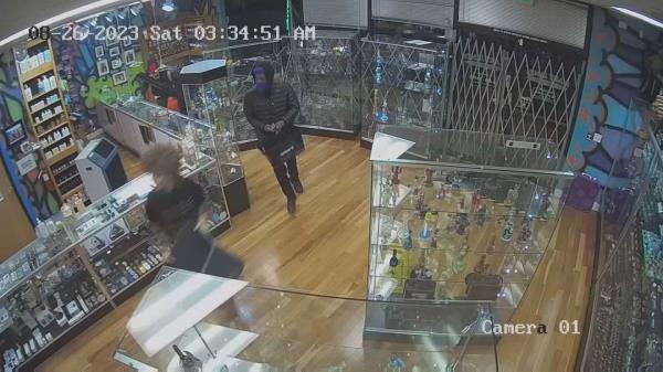 在全国范围内犯罪率下降的同时，华盛顿州的犯罪率却呈现相反的趋势