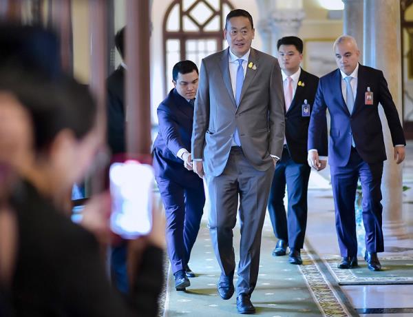 泰国总理承诺改革教育体系