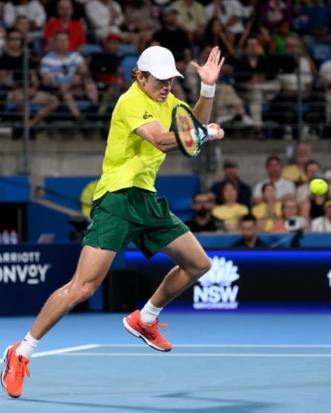 Alex de Minaur in action against Alexander Zverev during the United Cup semi-final in Sydney