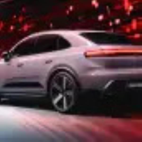 2024 Porsche Macan 4