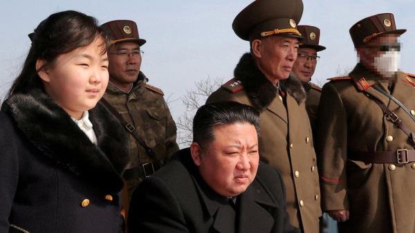朝鲜：韩国情报机构称，金正恩的女儿可能是他的继任者
