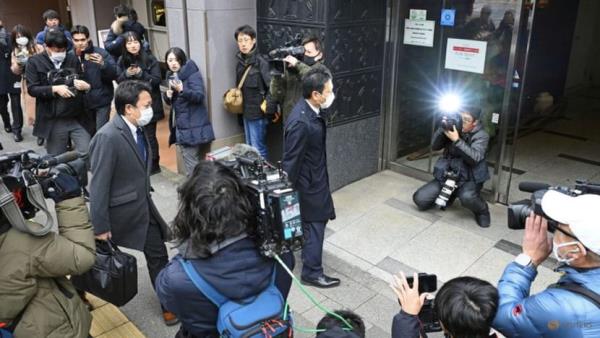 东京检察官搜查了主要执政党派系的办公室