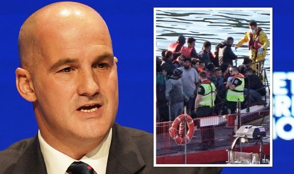 六名移民在英吉利海峡死亡后，国会议员要求打击残忍的贩运团伙