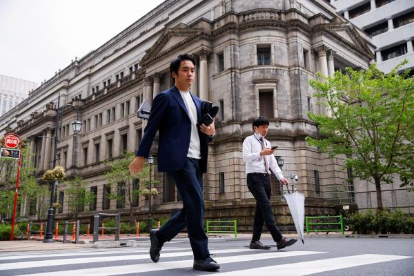 消费疲软可能会推迟日本央行退出宽松政策的时间