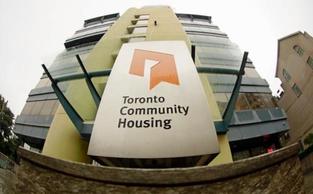 The Toro<em></em>nto Community Housing sign.