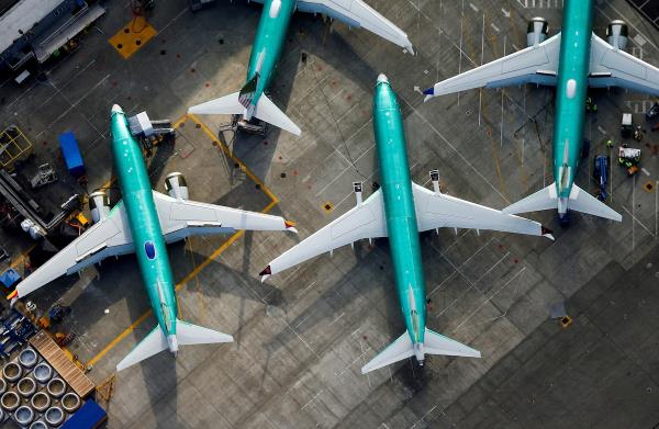 波音公司表示，由于737 Max 9井喷，该飞机制造商面临压力，1月份交付量减少了29%