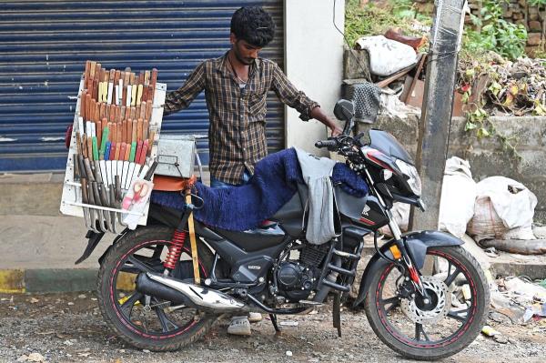 Haranashikari Jananga Sharpening knife. 