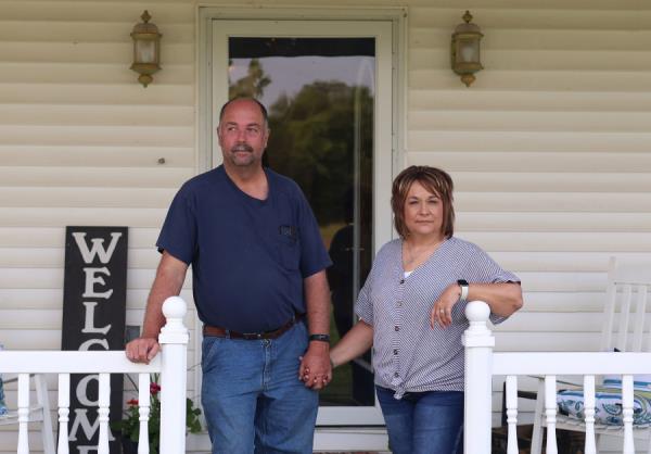 伊利诺斯州推动建设更多的二氧化碳管道并将大量天然气储存在地下，这引发了对安全法规的担忧