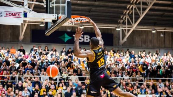 塔拉纳基国家棒球队出售给澳大利亚媒体公司