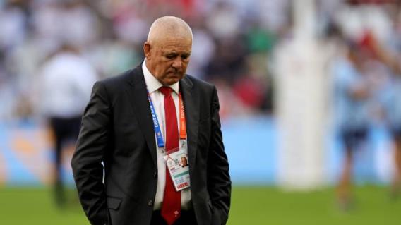 橄榄球世界杯：沃伦·加特兰声称“破坏性的”裁判改变导致威尔士输给了阿根廷