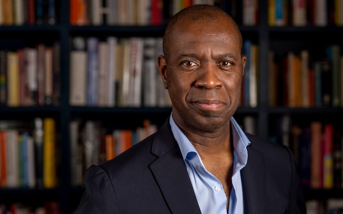 克莱夫·麦里的家人不看BBC，因为BBC“太豪华、太浮夸，而且没有黑人面孔”