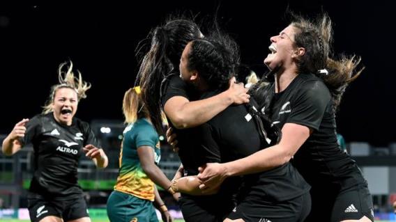 枫糖浆和黄油挞：黑蕨品尝加拿大首都的甜味