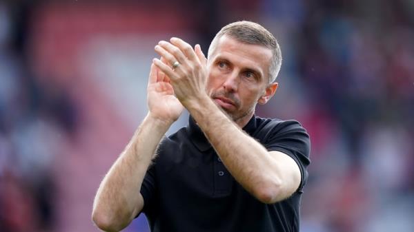 狼队迅速任命奥尼尔为新主帅