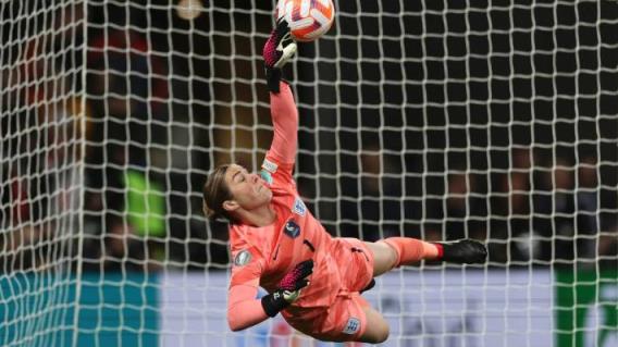 “非常伤人”：英格兰门将玛丽·厄普斯因为她的世界杯球衣不打折而生气