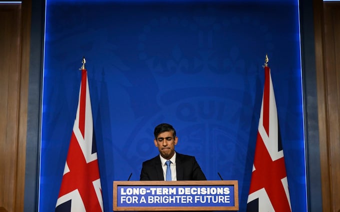 信：首相将常识置于意识形态之前——但他将不得不面对净零的狂热分子