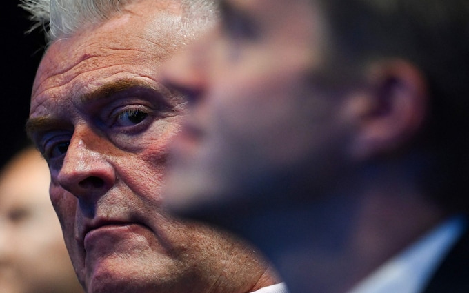 多数票在8000人以下的保守党议员“可能要另谋高就了”