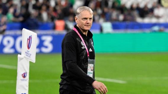 全黑队如何用乔·施密特的“吸盘拳”战术智胜爱尔兰