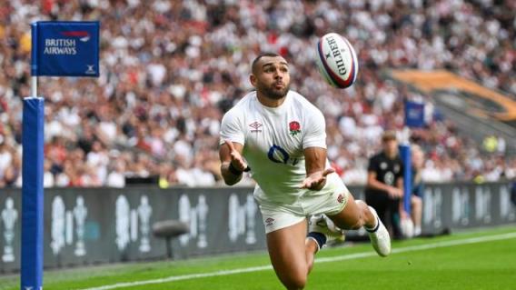 2023年橄榄球世界杯裁判评论：边线上的脚尖——球什么时候出界？