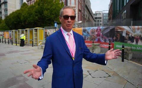 周一晚间新闻简报：法拉奇支持特拉斯呼吁减税