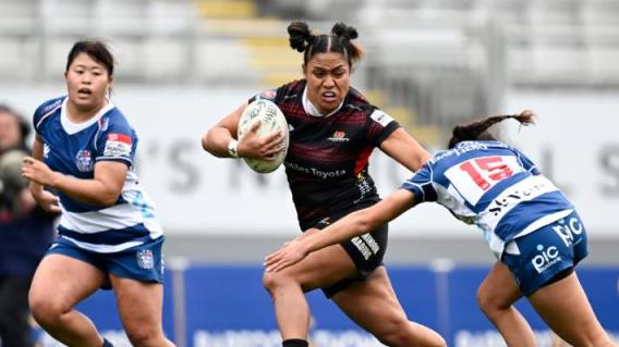 坎特伯雷队向着法拉-帕尔默杯的另一个冠军“嘶嘶”前进