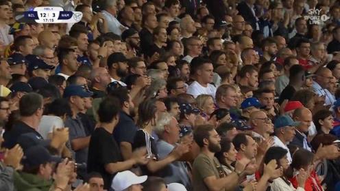 橄榄球世界杯：图卢兹的全黑队球迷为受伤的纳米比亚球员欢呼