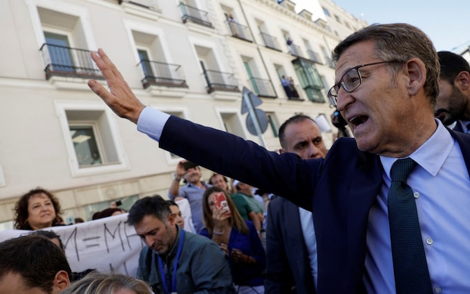 加泰罗尼亚独立公投成为西班牙权力争夺战的筹码