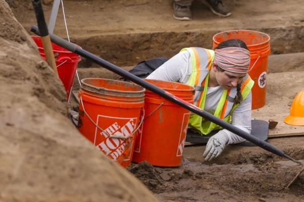 塔尔萨公墓挖掘出1921年种族大屠杀受害者的遗骸