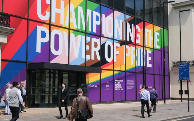 艾莉森？罗斯只是一个开始——整个银行业都必须承担责任