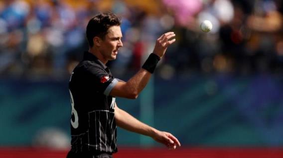 为了加快白球国际比赛的速度，在两轮比赛之间引入了“停止时钟”