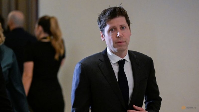 在首席执行官山姆？奥特曼被解雇后，ChatGPT失去了其最好的筹款人