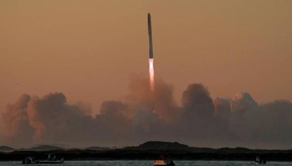 SpaceX的发射尝试以失去有史以来最强大的火箭而告终