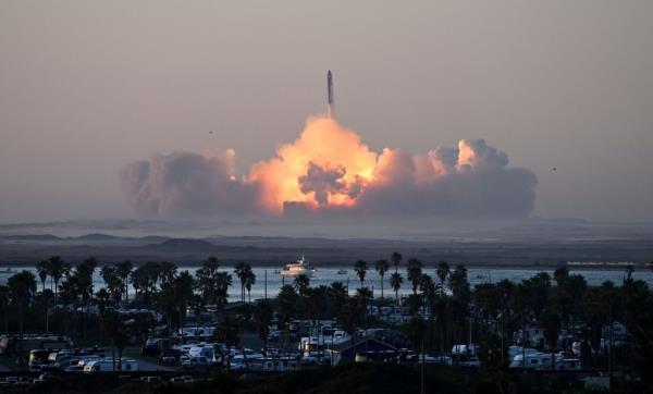 太空探索技术公司的星际飞船火箭试射以剧烈爆炸告终
