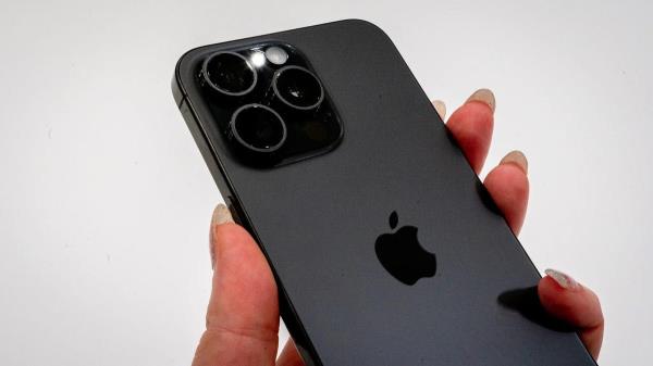 据报道，苹果正在开发iPhone 15宝马充电问题的补丁