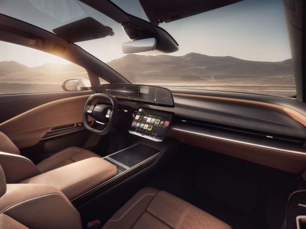 2025 lucid motors gravity interior