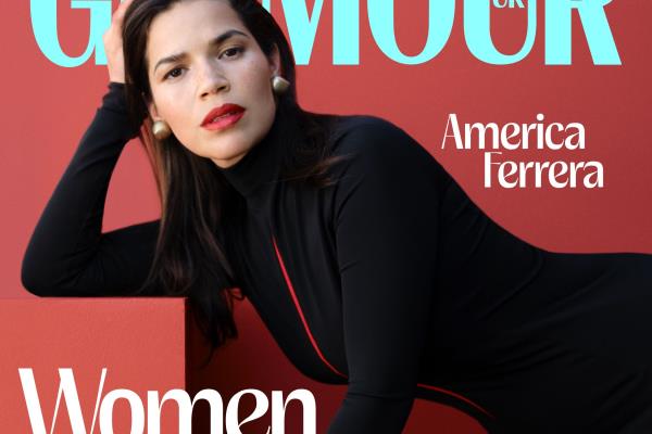 美国人费雷拉(America Ferrera)说，生完孩子后，她注意到了工作场所的“不平等”