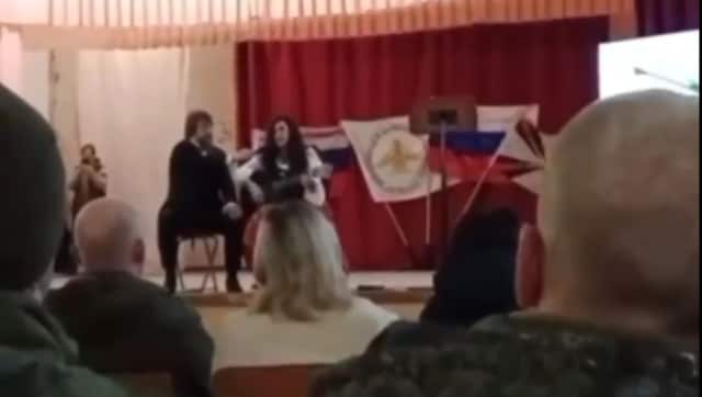 视频显示俄罗斯女演员在乌克兰空袭中丧生前为军队表演