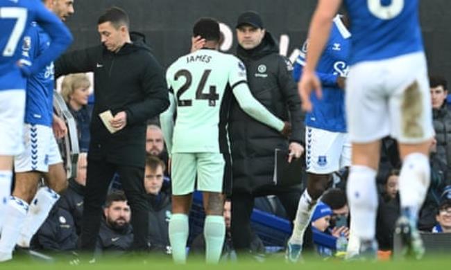 Chelsea’s Reece James is embraced by Mauricio Pochettino after being substituted against Everton