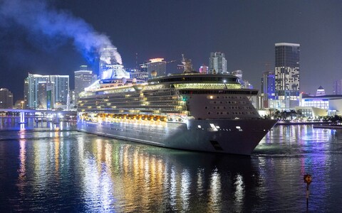 Court papers show Nathan Wade booked  at least two cruises