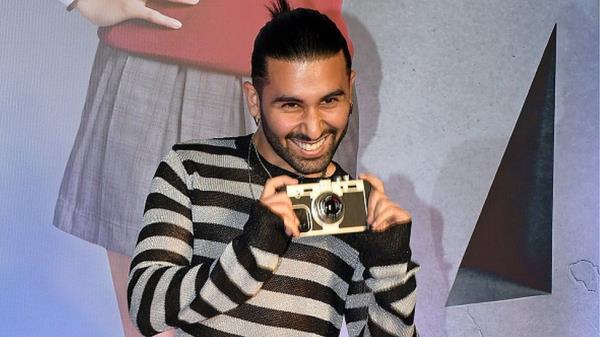 Internet perso<em></em>nality and social activist Orhan Awatramani poses for a photo at the red carpet premiere of the upcoming film 'Farrey' in Mumbai