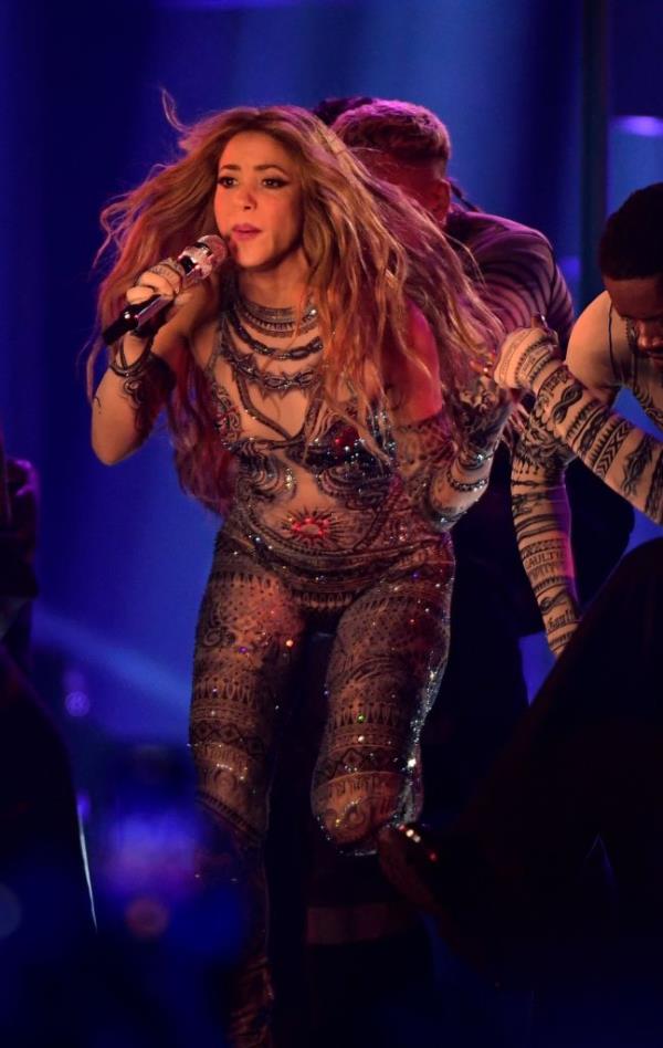 Shakira performs on stage during the 24th Annual Latin Grammy Awards ceremony at the Co<em></em>nference and Exhibition Centre (FIBES) in Sevilla on November 16, 2023.