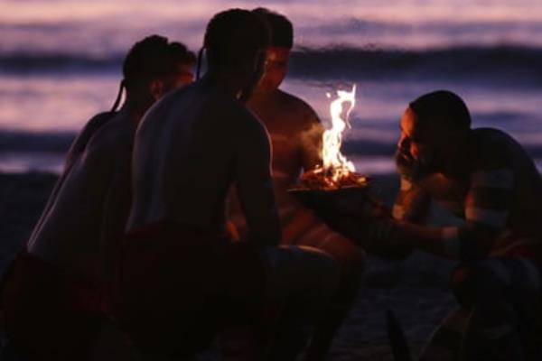 A smoking ceremony at Bo<em></em>ndi beach on Friday morning.