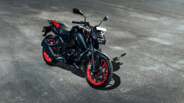 TVS APACHE RTR 160 4V：全新燃油喷射体验｜商业标准