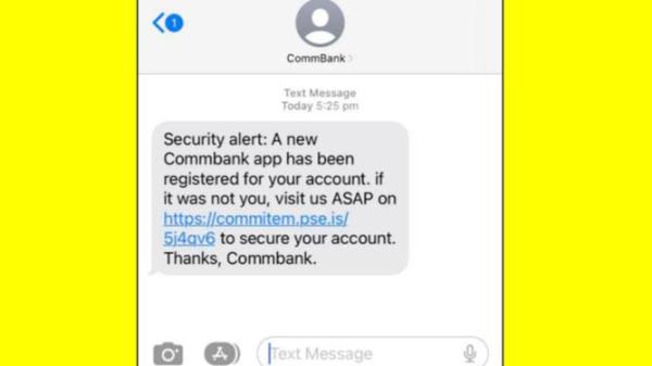 Customers have been urged to beware of a text message scam pretending to be from CommBank requesting they click on a suspicious l<em></em>ink. Picture: Supplied / Facebook