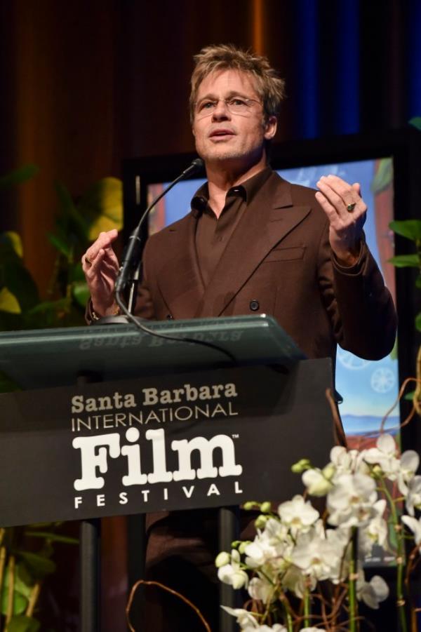 Brad Pitt presenting award