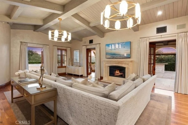 Realtor.com - Albert Pujols 3