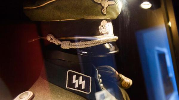 21 August 2020, Denmark, Sonderburg: A uniform of the Schutzstaffel (SS) of the Natio<em></em>nal Socialists 1925-1945 can be seen in the exhibition on the history of the German population in northern Schleswig in the Deutsches Museum in Sonderburg. Photo by: Gregor Fischer/picture-alliance/dpa/AP Images</p>

<p>　　