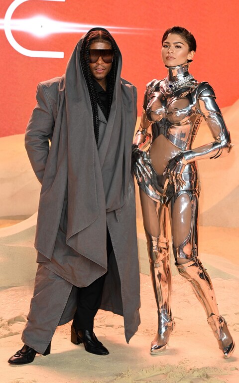 Zendaya's stylist, Law Roach, accompanied her on the red carpet for the film's Lo<em></em>ndon premiere, for which she wore a silver Thierry Mugler robot suit 