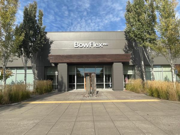 Bowflex申请破产，将在温哥华裁员202人